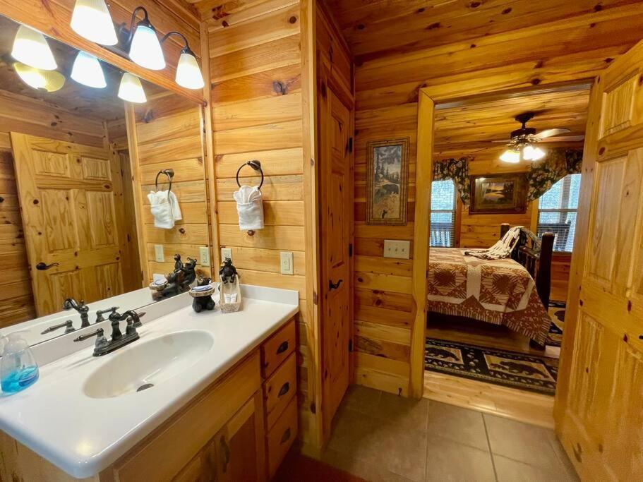 Cabin 2 Bed Close To Helen Hot Tub #15 Exterior photo